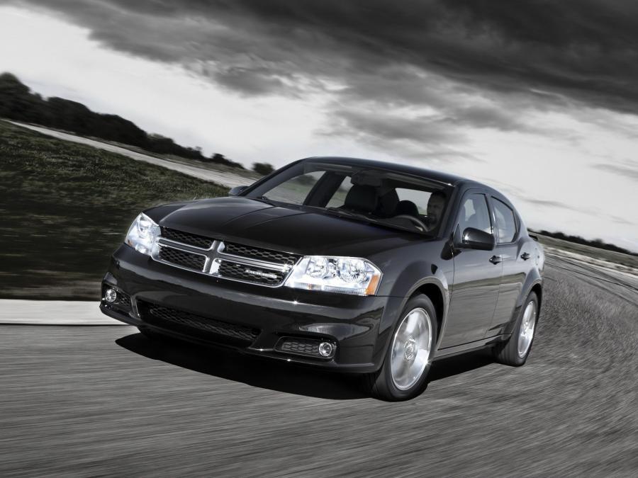  Dodge Avenger 2010 года  (фото 6 из 17)